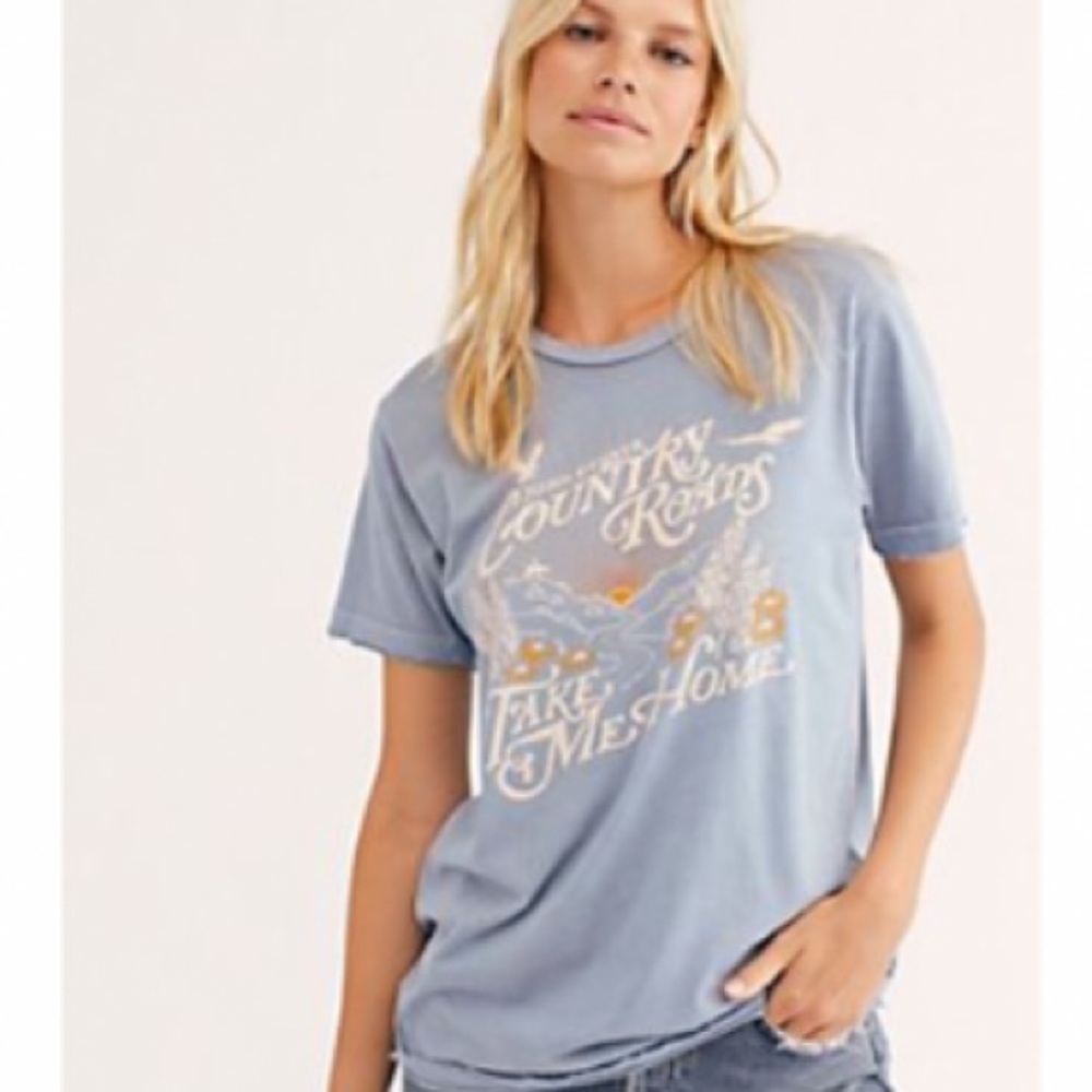 blue country roads tee